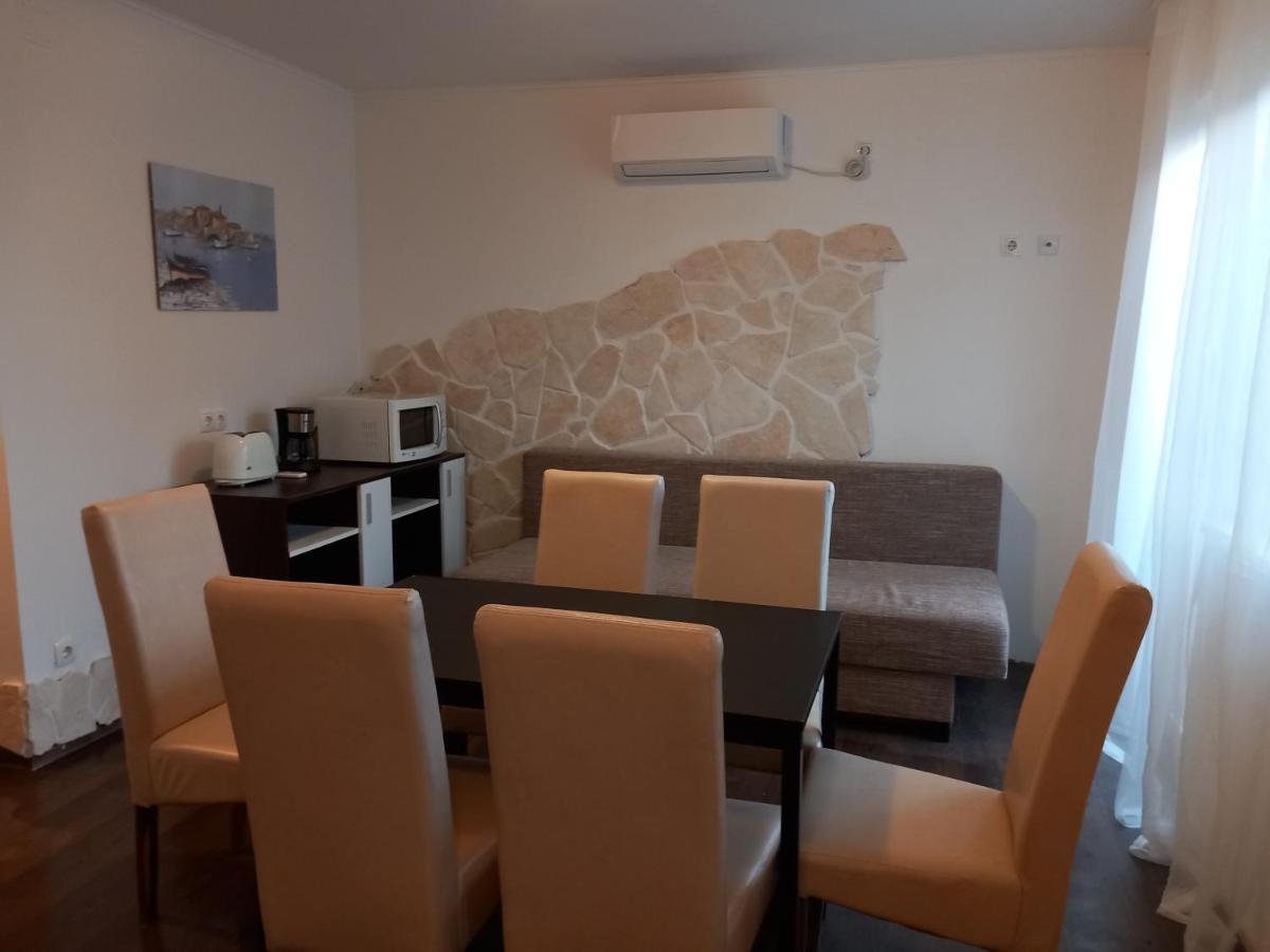 ויר Villa Garden מראה חיצוני תמונה